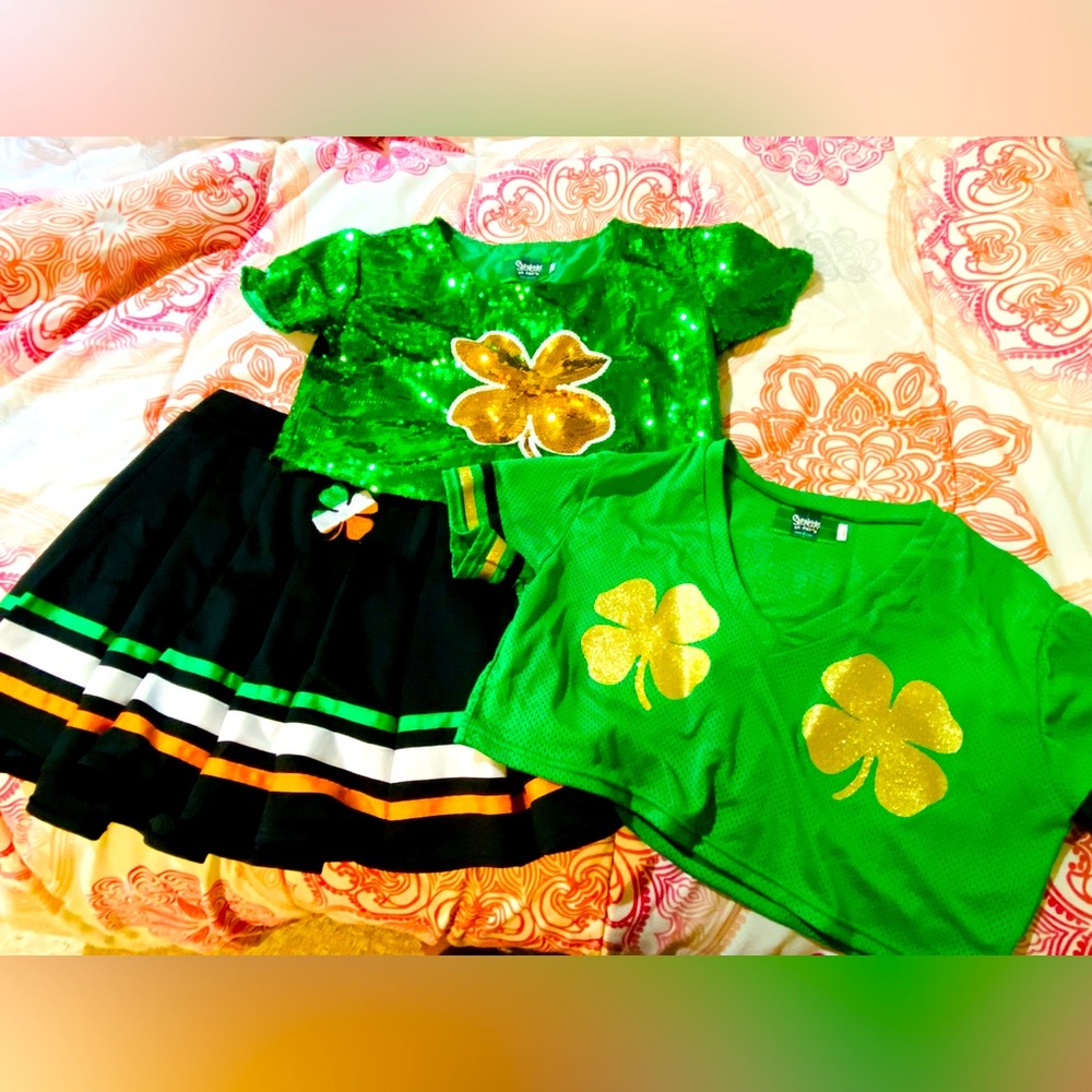 saint patties crop tops and skirt